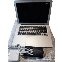 Ноутбук APPLE MacBook Air A1466 (2015)/i7-5650U/8GB/240GB SSD/Intel HD Graphics/13.3″ HD/ID: 11085